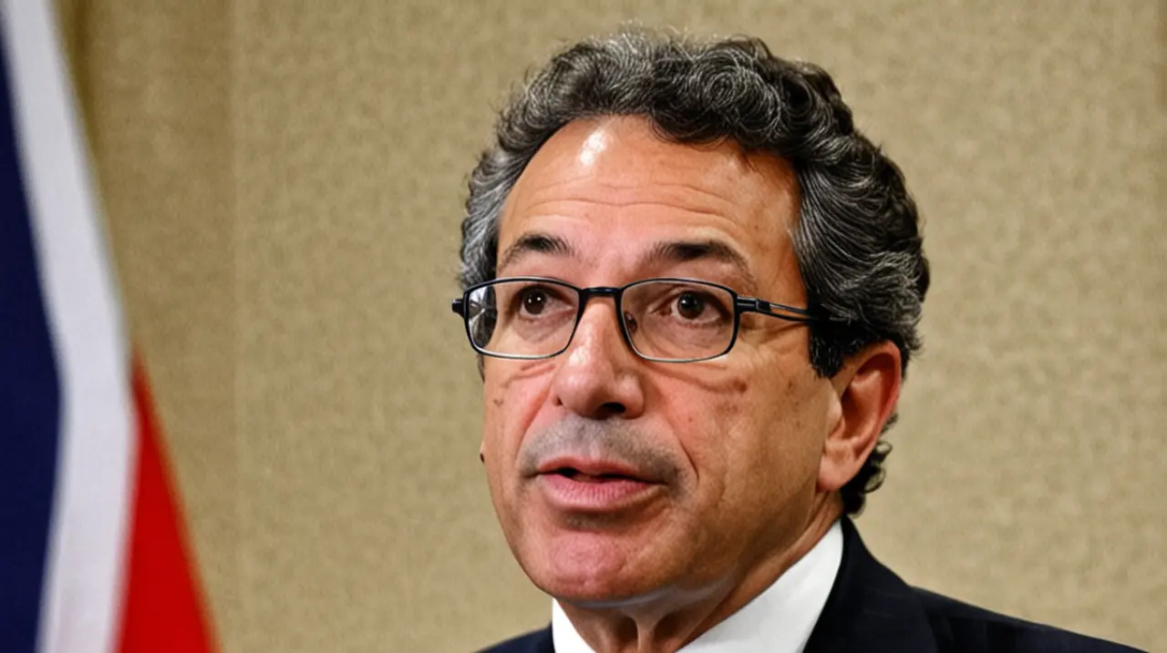 El ministro de Economía, Adorni, enfatizó el progreso económico y mencionó que el gobierno está trabajando en un convenio comercial sin restricciones con Estados Unidos. Foto: Redacción InfoArti