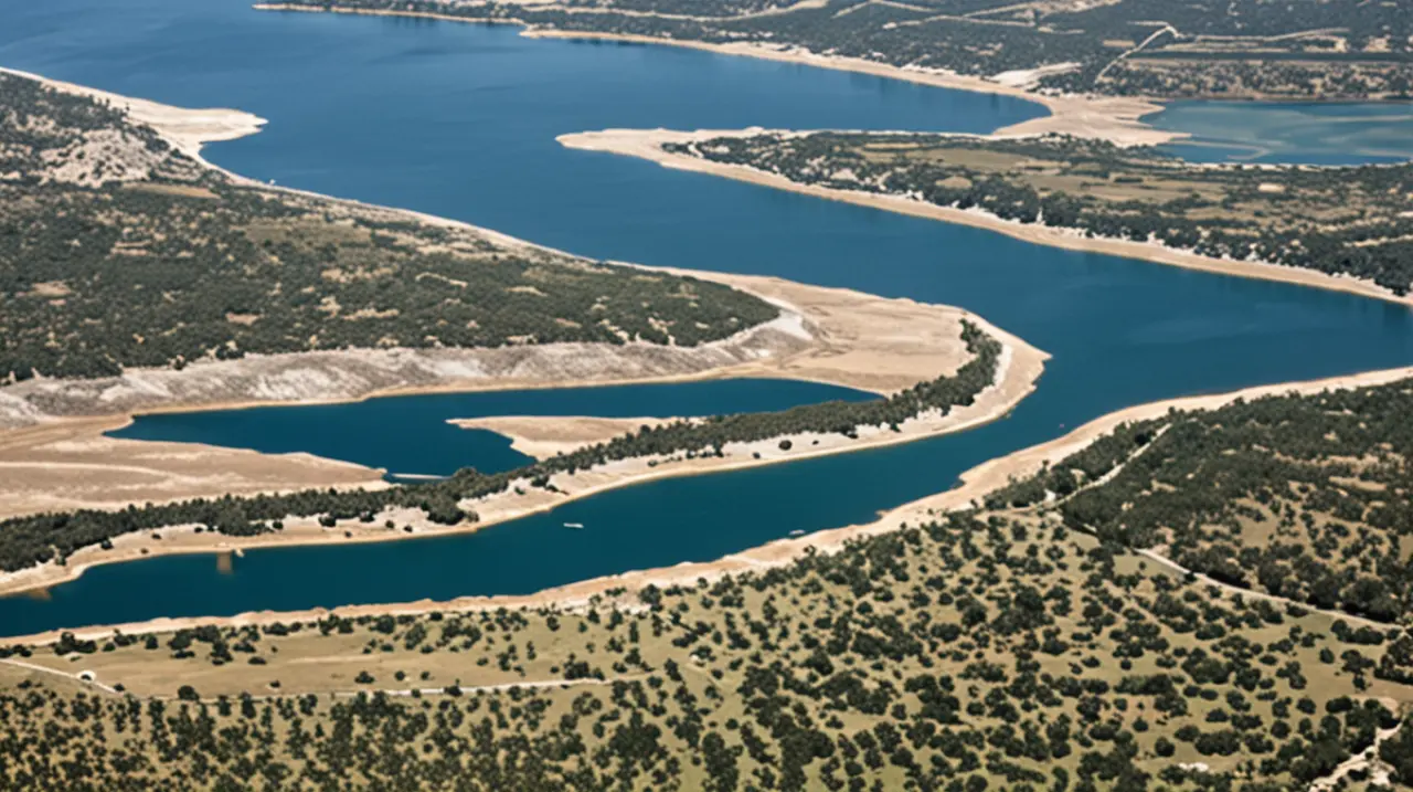 El misterio del lago más extenso del planeta sigue sin resolver, con una superficie de 371.000 kilómetros cuadrados que lo sitúa en un lugar inusual geográficamente, ubicado entre dos continentes.