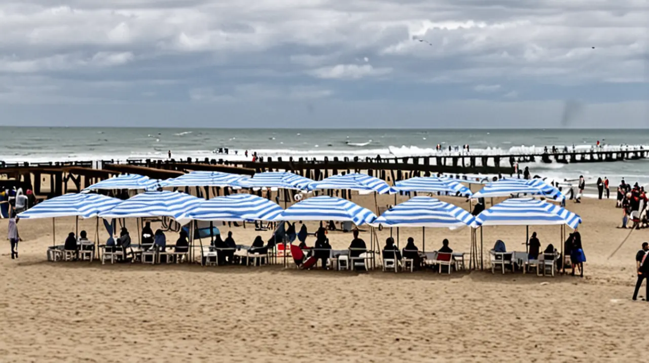 Preparate para la temporada 2026 en Mar del Plata: ¿cuánto cobrará por alquilar una carpa y sombrilla?. Foto: Redacción InfoArticulos