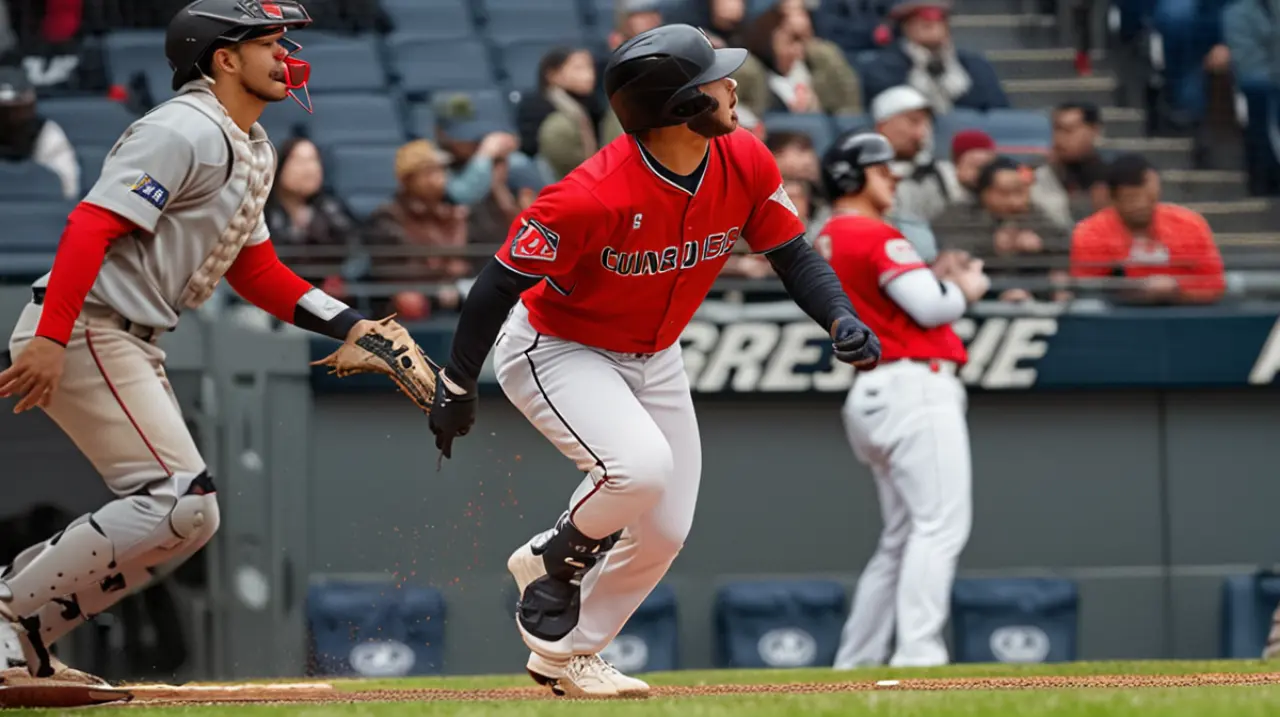 Un golpeo sencillo de Steven Kwan fue decisivo para que los Guardianes lograran su quinta victoria, al vencer a las Medias Rojas con un marcador de 5-4 en el primer partido.. Foto: Redacción InfoArti