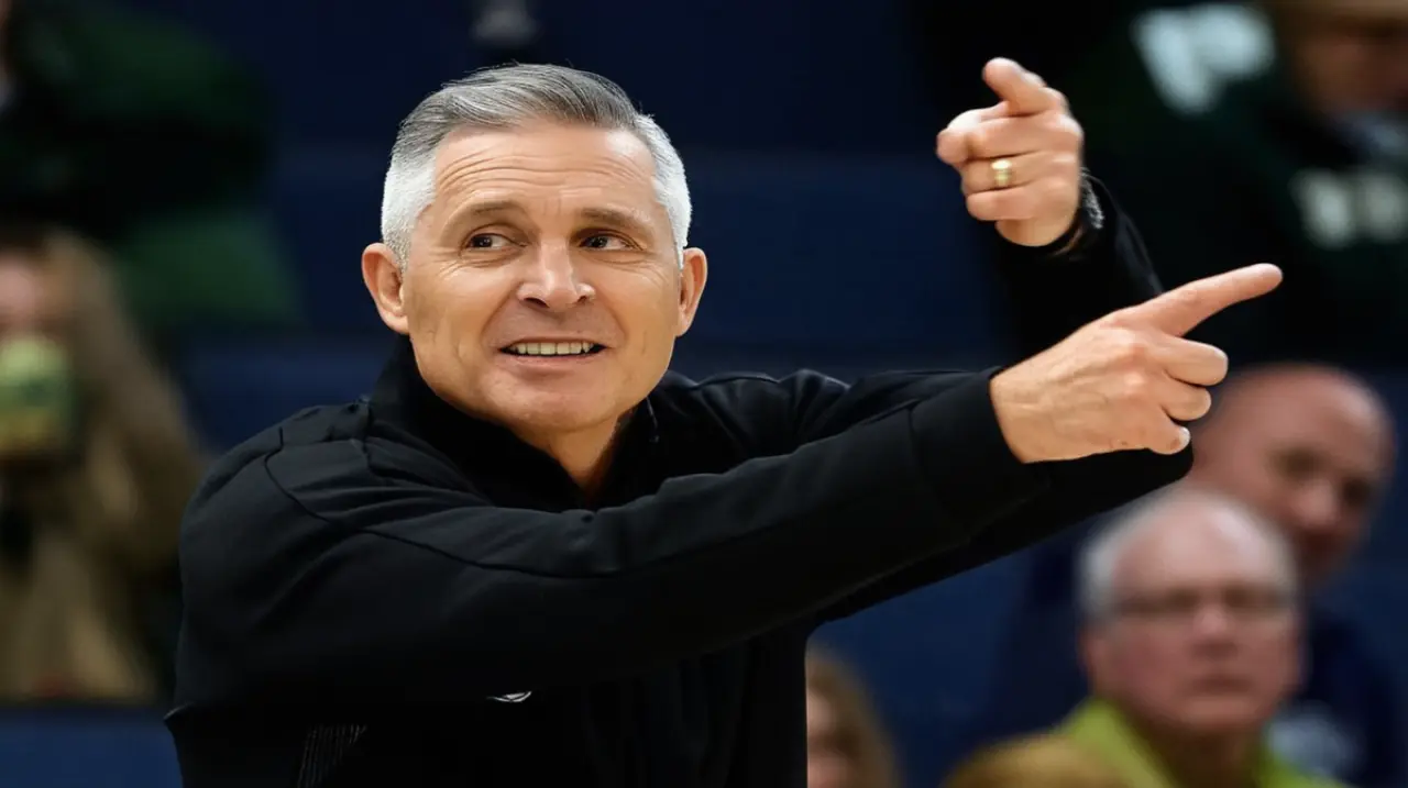 El nuevo gerente general de los Suns, Brian Gregory, afirma estar preparado para liderar la reconstrucción del equipo.. Foto: Redacción InfoArticulos