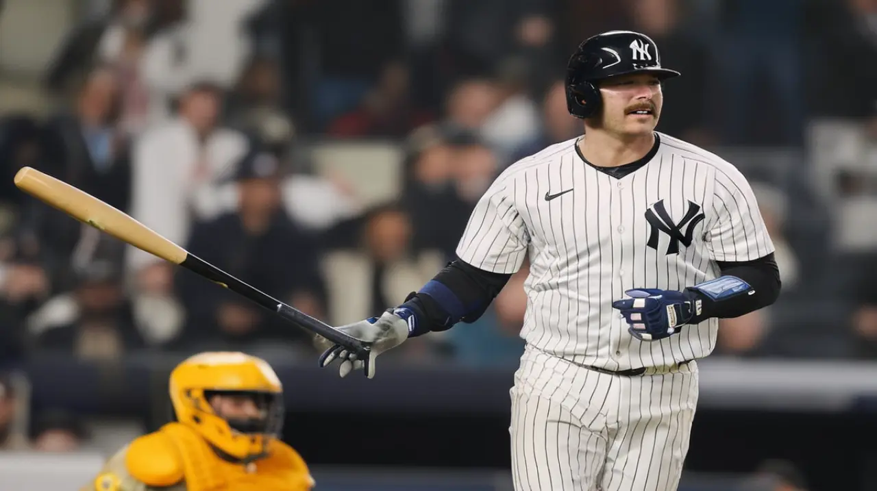 El gran impacto de Wells en la séptima entrada sumó cinco carreras impulsadas, llevando a los Yankees a una contundente victoria por 12-3 sobre los Padres.. Foto: Redacción InfoArticulos