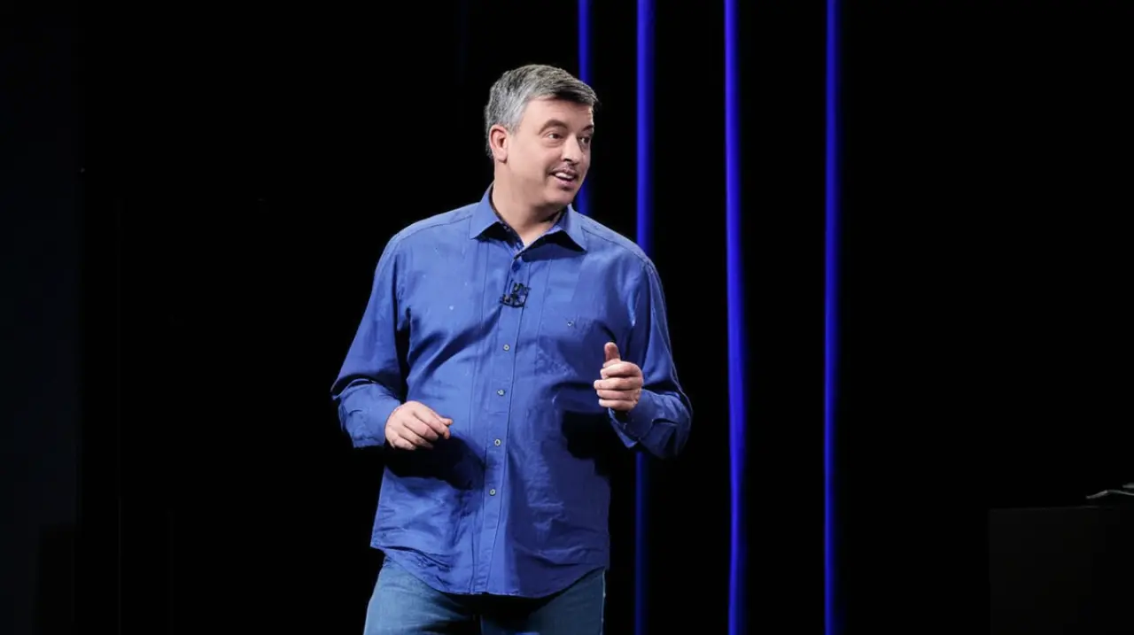 La empresa Apple estudia integrar inteligencia artificial en sus herramientas de búsqueda en el navegador Safari, lo que podría afectar la posición dominante de Google en la industria.. Foto: Redac