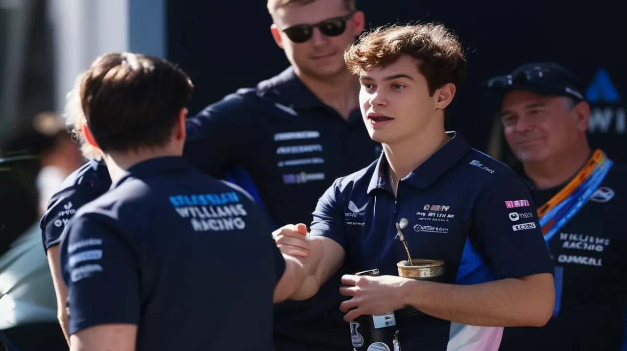 La escudería francesa busca recuperar inversiones millonarias con el ascenso del piloto argentino en la Fórmula 1 desde la próxima carrera en Imola.. Foto: Redacción InfoArticulos