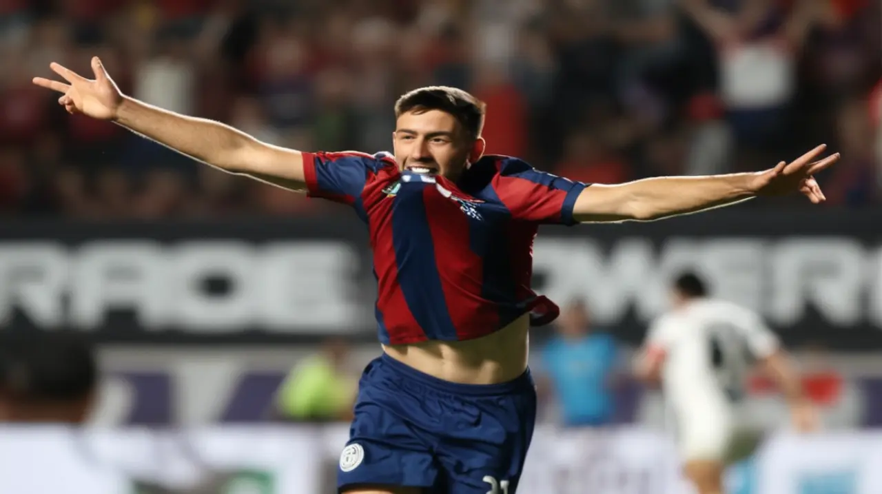 El defensa Gastón Hernández, conocido por su resistencia a las lesiones, ha logrado recuperar su posición en el equipo de San Lorenzo después de superar una serie de obstáculos.. Foto: Redacción