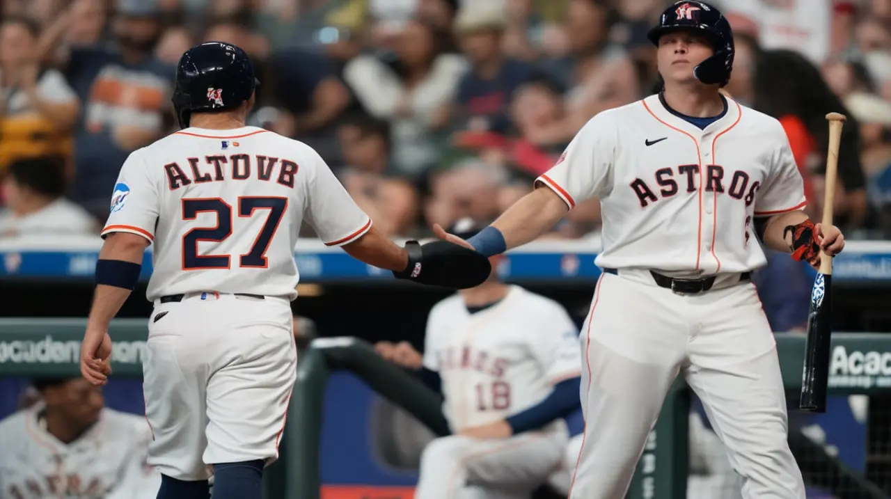 El jugador Altuve se retiró del partido entre los Astros y los Rojos en la tercera entrada debido a una lesión en su muslo derecho.. Foto: Redacción InfoArticulos