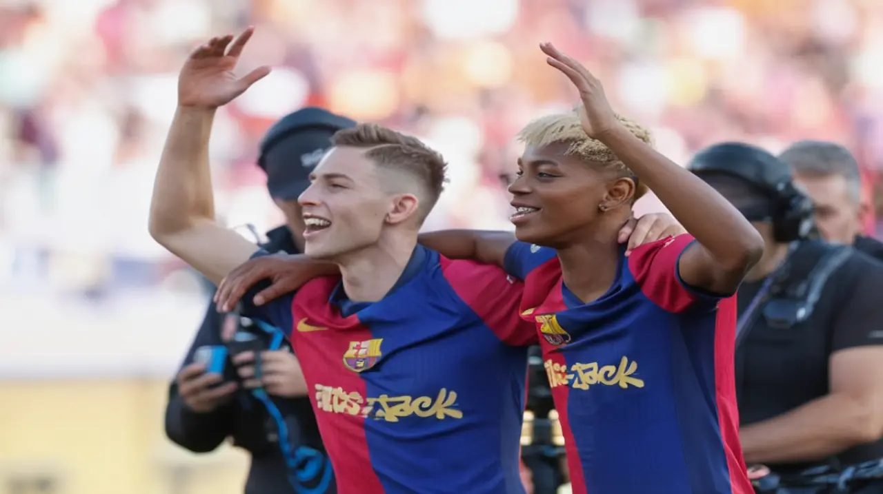 El FC Barcelona se acerca a la cima del campeonato tras su victoria en el 'Clásico' contra el Real Madrid, logrando un emocionante triunfo por 4-3.. Foto: Redacción InfoArticulos