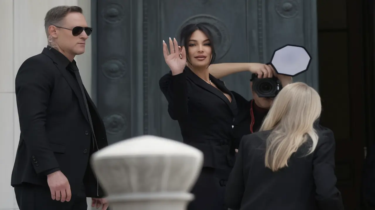 La estrella de reality show Kardashian reveló detalles sobre su experiencia en un robo ocurrido hace cinco años, cuando afirmó haber sentido miedo a ser agredida físicamente.. Foto: Redacción Inf