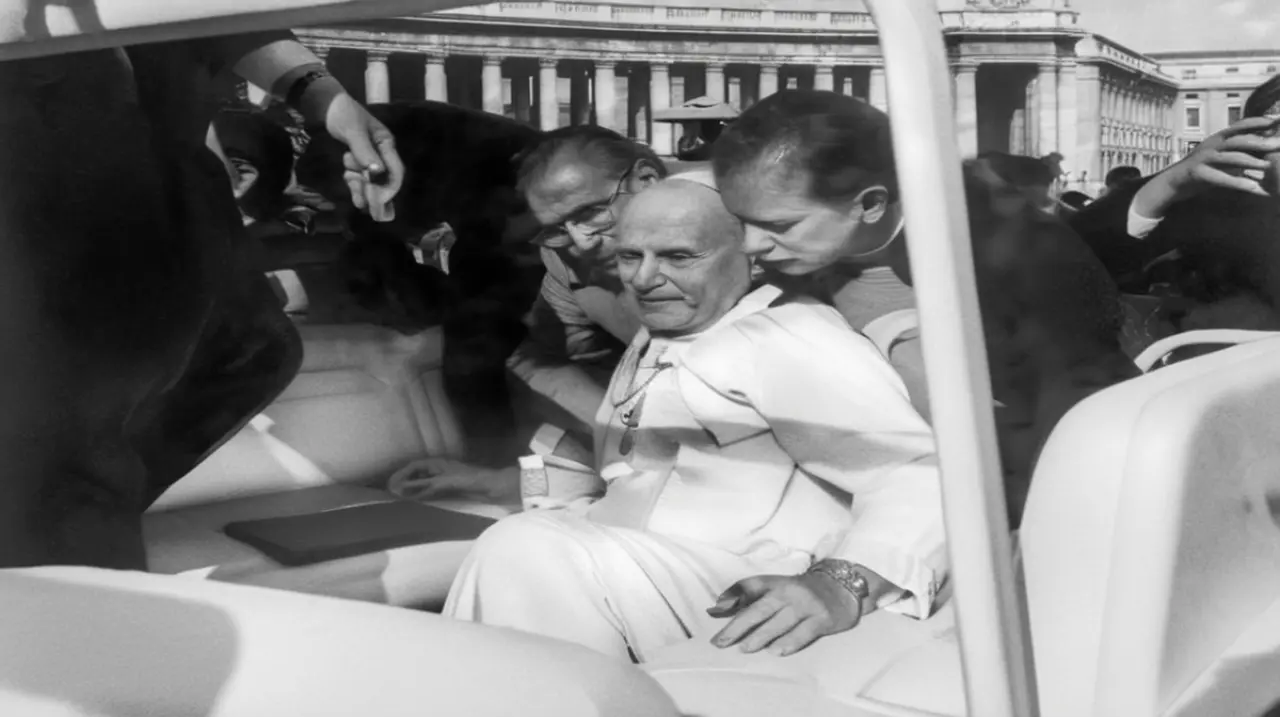 El autor del intento fallido contra Juan Pablo II sigue en prisión, recordando cómo vivió ese día fatídico.. Foto: Redacción InfoArticulos