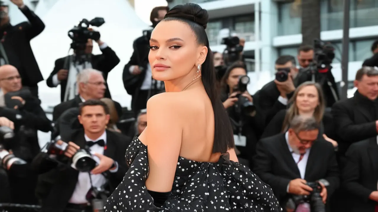 Fotos destacadas: desde Tom Cruise hasta Irina Shayk y Eva Longoria, cómo se visten las celebridades en Cannes después del código de vestimenta restringido. Foto: Redacción InfoArticulos