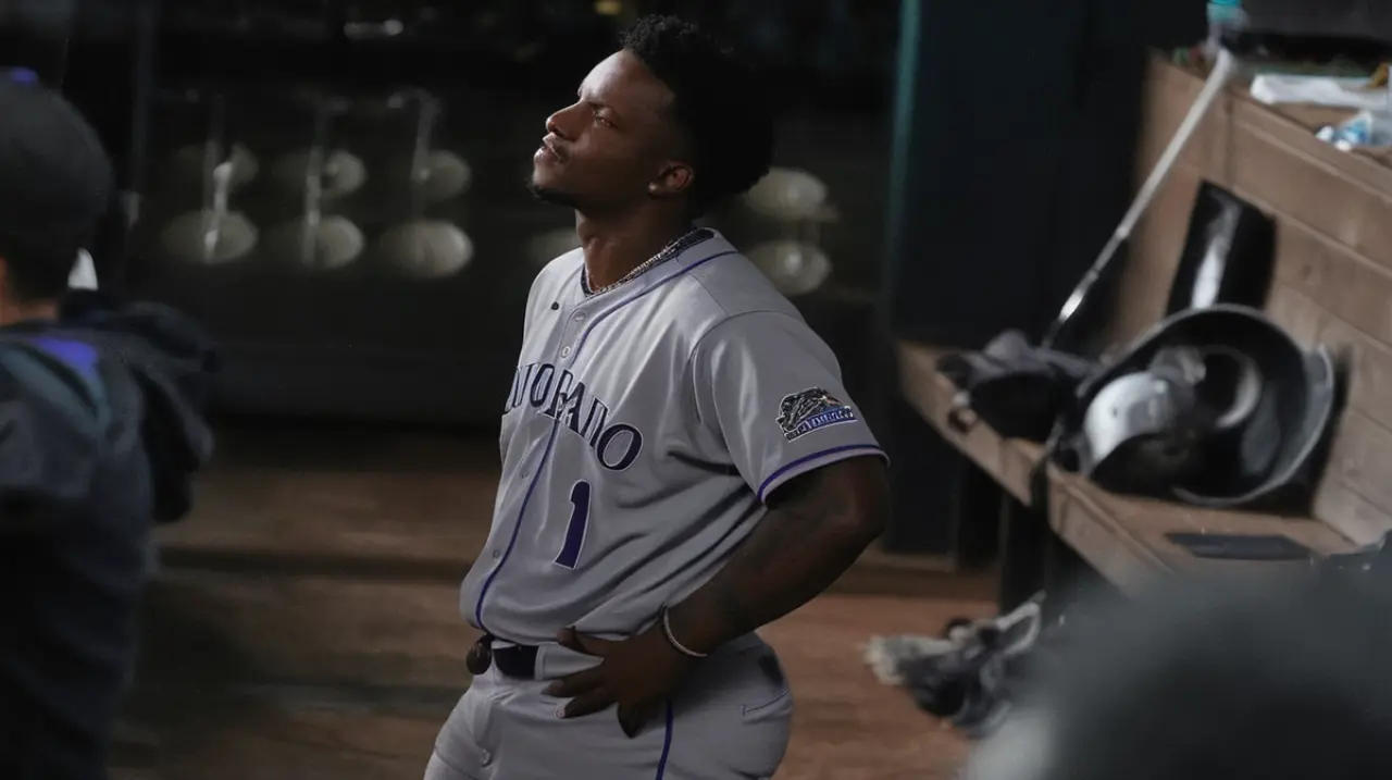 Los Rockies sufrieron una derrota contundente de 8-3 contra los Rangers, convirtiéndose en el primer equipo en comenzar la temporada con un récord de 0-7 en la era moderna.. Foto: Redacción InfoArt