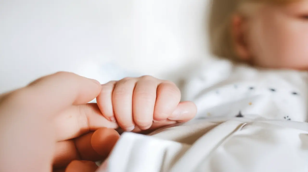 El monto de la Asignación Universal por Hijo (AUH) en junio del año próximo, después de que se confirmó el aumento, será de una cantidad determinada.. Foto: Redacción InfoArticulos