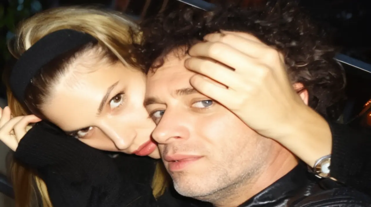 El legado musical de Gustavo Cerati sigue vivo en la memoria de los fans, especialmente después de la partida de Chloe Bello hace 15 años. Su canción más querida sigue siendo un recordatorio const