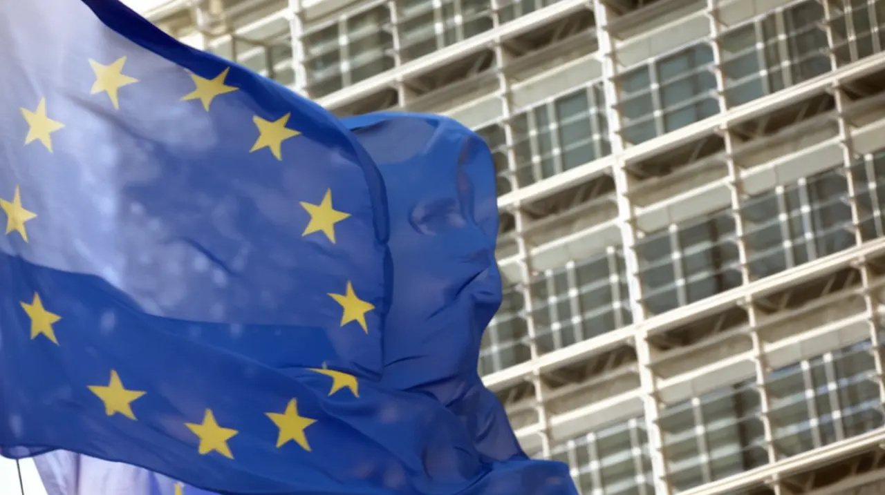 La embajada china en Bruselas ha expresado su oposición a las medidas restrictivas adoptadas por la Unión Europea contra varias empresas chinas que tienen vínculos con Rusia, calificando estas sanc