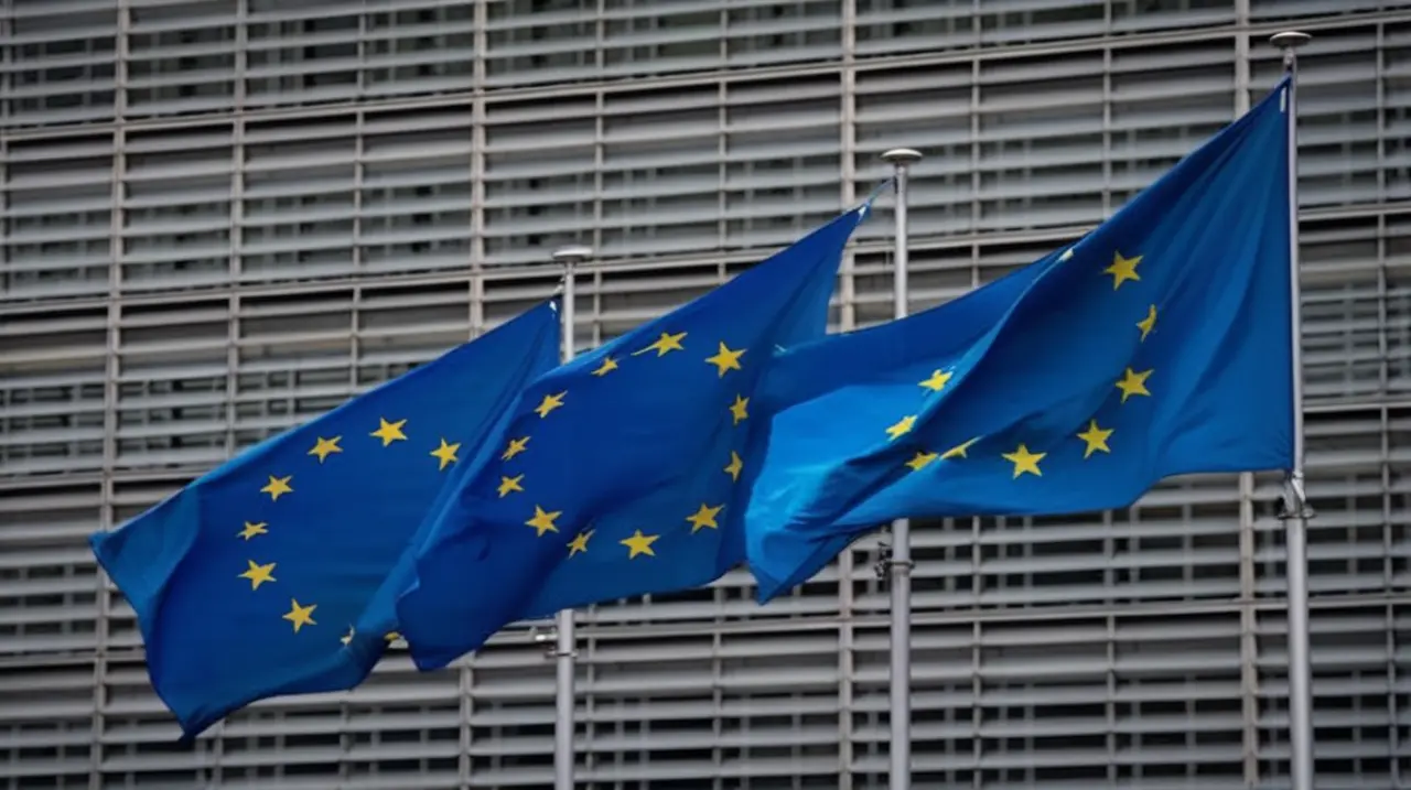 Los mercados podrían mostrarse indulgentes ante la deuda europea, según una advertencia del gobernador del Banco Central Europeo (BCE), De Guindos.. Foto: Redacción InfoArticulos
