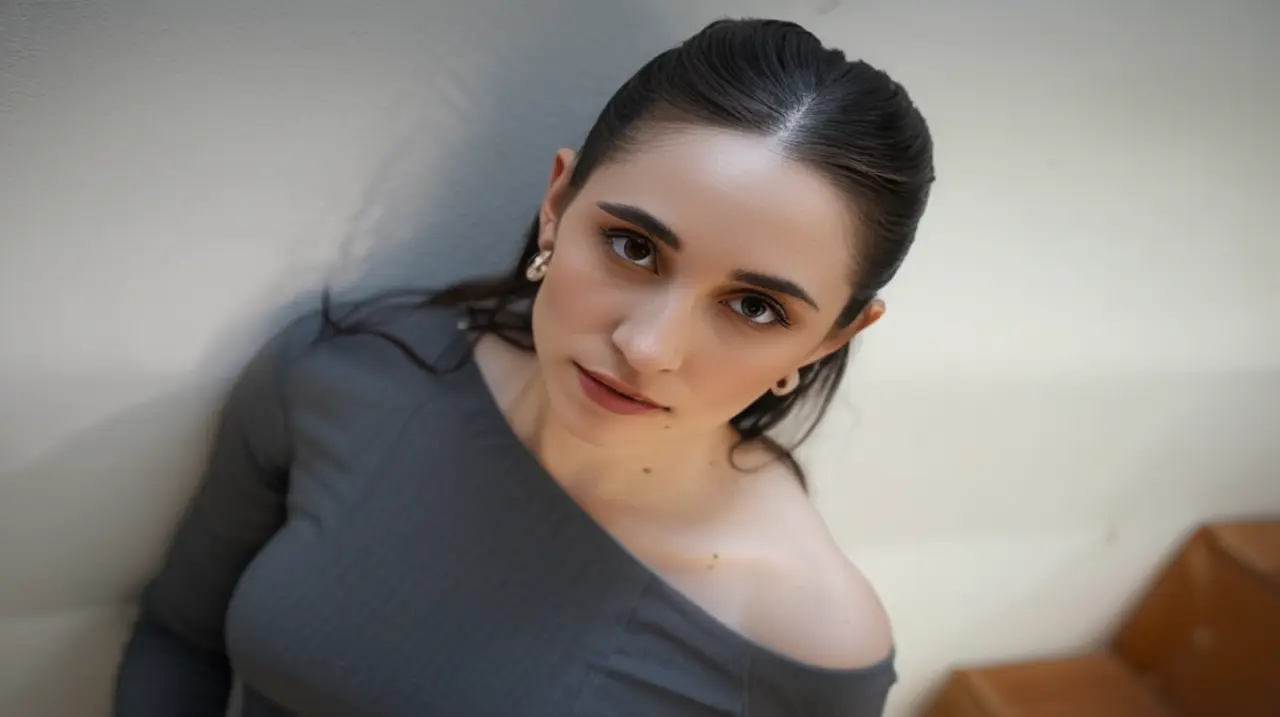 La actriz Carolina Kopelioff, conocida por su paso por Disney, ahora destaca en la escena teatral junto a Julio Chávez y aspira a llegar al cine con una producción de Pedro Almodóvar.. Foto: Redacc