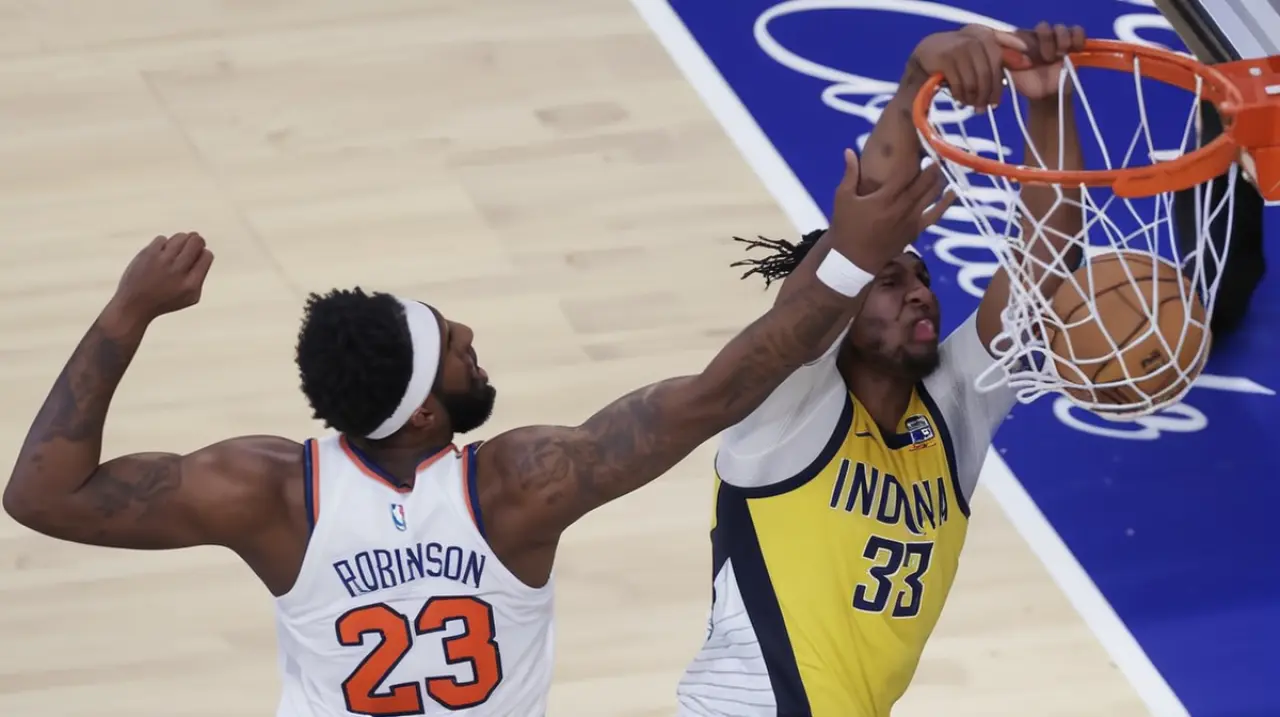 Los Indiana Pacers se impusieron nuevamente a los New York Knicks, colocando el marcador en 2-0 para la serie final de la Conferencia Este de la NBA.. Foto: Redacción InfoArticulos