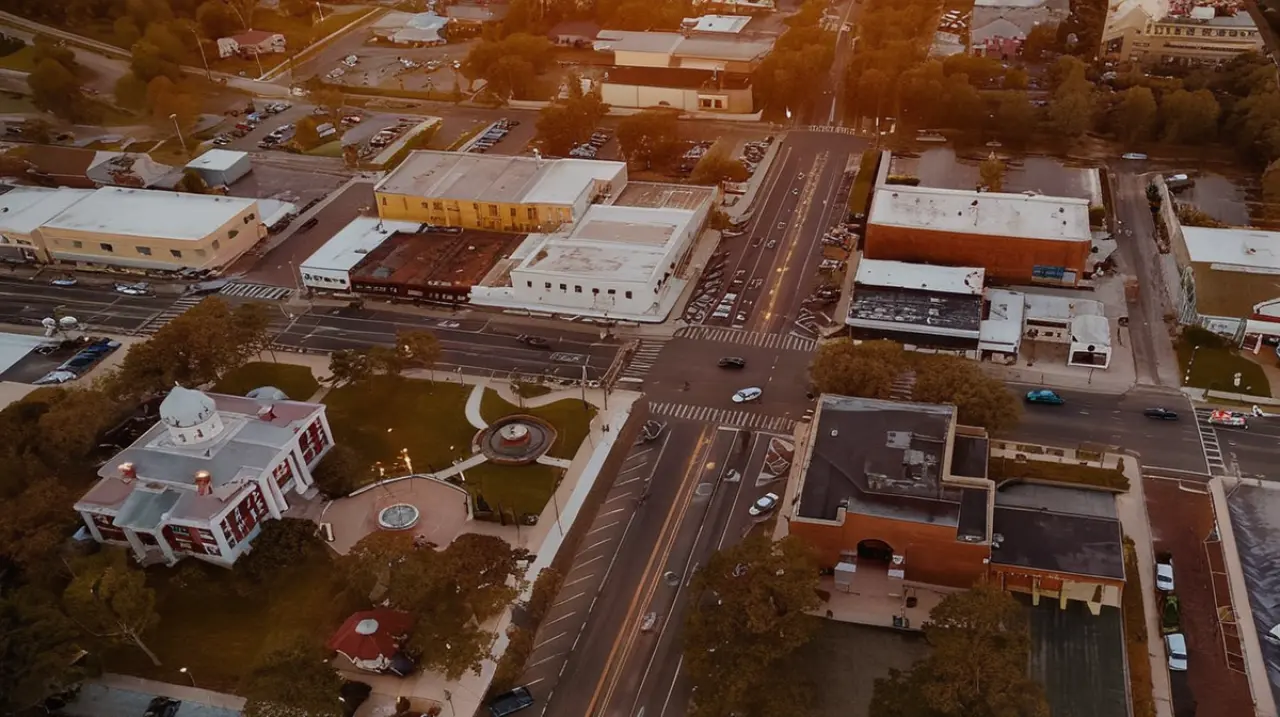 Florida: descubre la ciudad más asequible para vivir en 2025, desde compras de casas hasta alquileres económicos. Foto: Redacción InfoArticulos