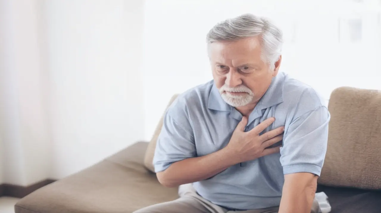 El colesterol malo puede ser difícil de reducir en ciertos casos, pero hay formas de prevenir complicaciones graves.. Foto: Redacción InfoArticulos